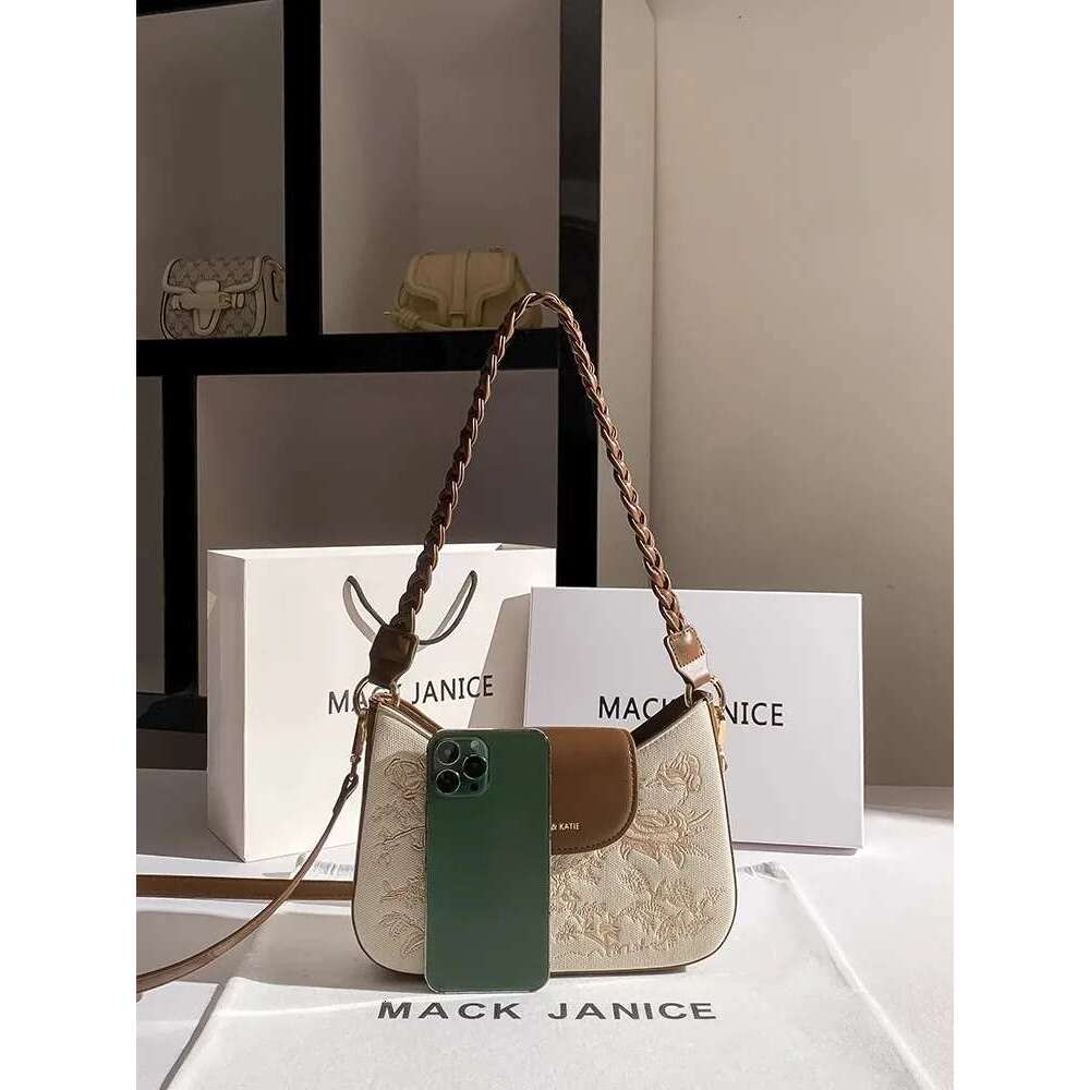 Show 2025 Shoulder Bag With Floral Em High Quality Suitable For Daily And Evening Events