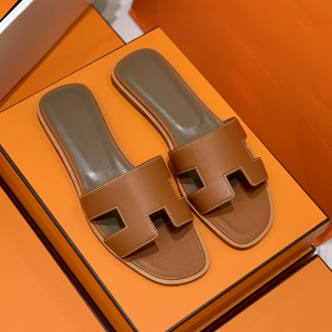 Free shipping Designer platform sandals flat heel women sliders black white khaki womens ladies shoes outdoor indoor sandal size 34-42