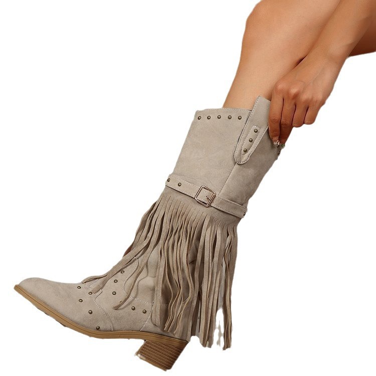Large size tassel high boots for women, autumn and winter new style, thick heel, rivet fashion, motorcycle