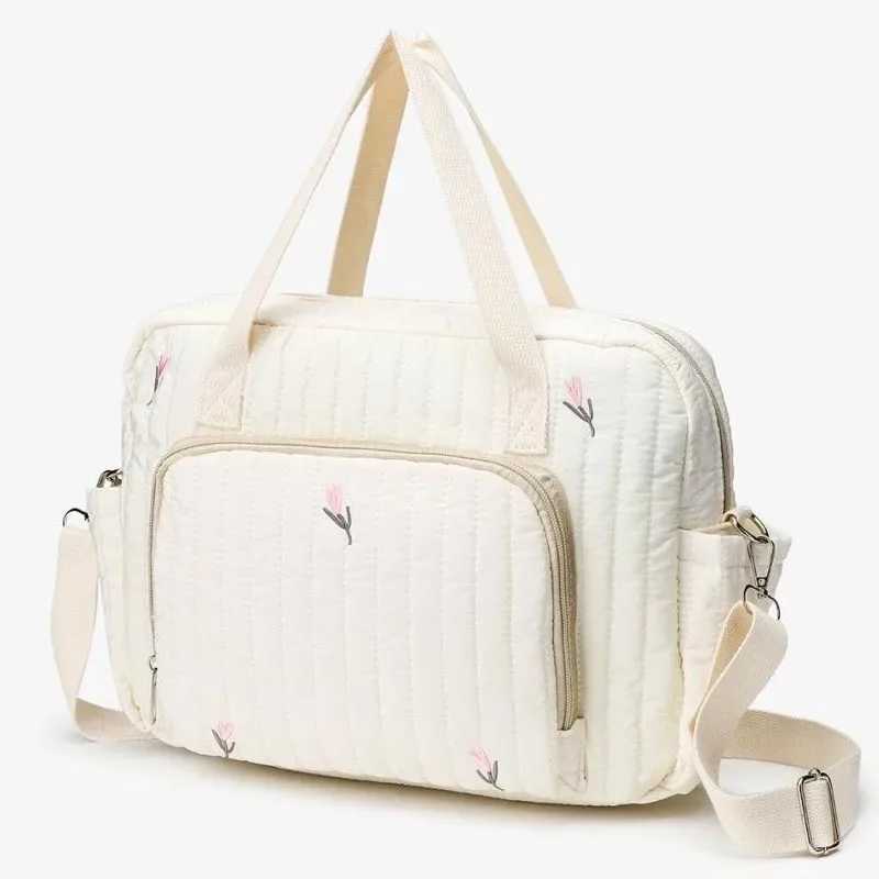 Baby Diaper Bag Cute Bear Flower Embroidery Pattern Mommy Bag Baby Beige Cotton Fabric Zipper Diaper Handbag New Luggage Bag y250609O6BK