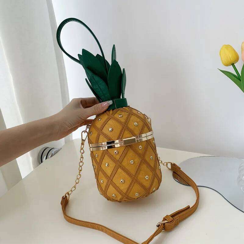Hip Hop Women's Party Bag 2022 New Cartoon Cute Purses And Handbags Pineapple Shape Fashion Leather Bucket Crossbody Bags Woman