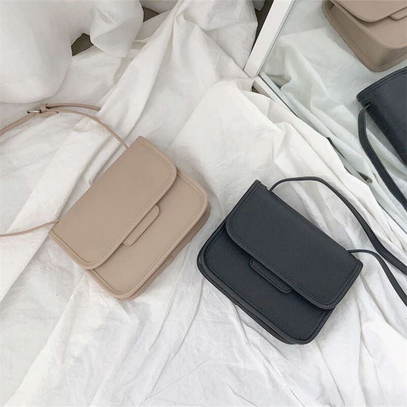 Korean INS Super Popular Small Square for Women 2020 Internet Celebrity Simple Girl Mori Style Single Shoulder Crossbody Bag Trend