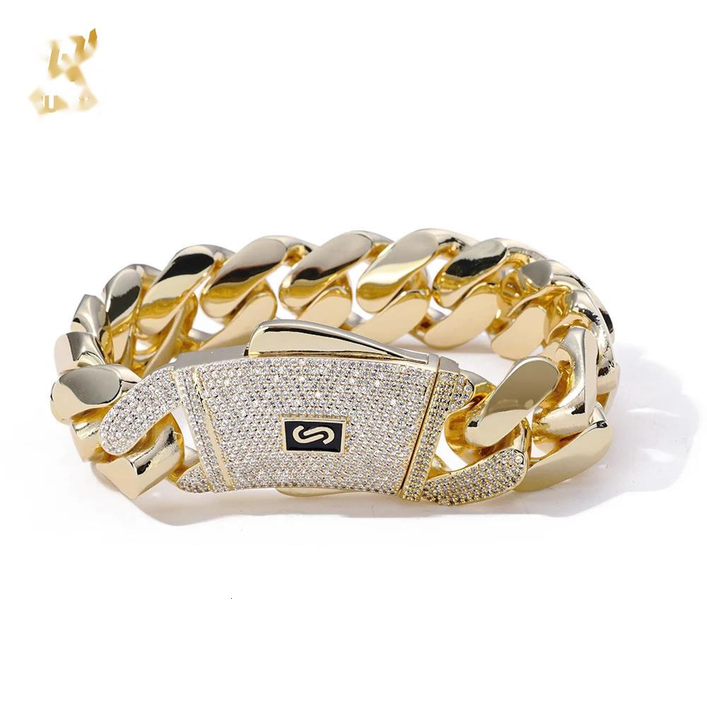 OACOCA High Quality 14K Monaco Chain 925 Silver Cuban Link Necklace Iced Out VVS Moissanite Clasp Smooth Cuban Chain Jewelry