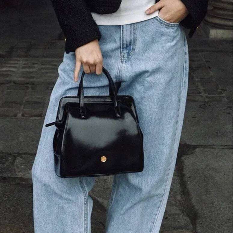 Korean Vintage Oil Leather Instrendy Niche Same Lememe Double Shoulder Backpack Handbag High-End Feel Women's Bag
