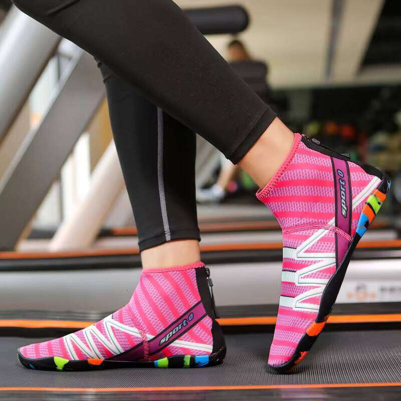 Wholesale Outdoor Fashion Trail Aqua Lightweight High Quality Swimming Water Shoes Soft Rubber Sole