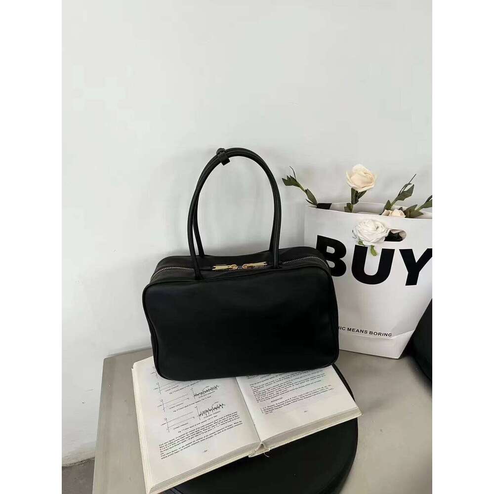 2025 new genuine leather women briefcase handbag fashion designer retro boston wallet bowling shoulder hobo bag