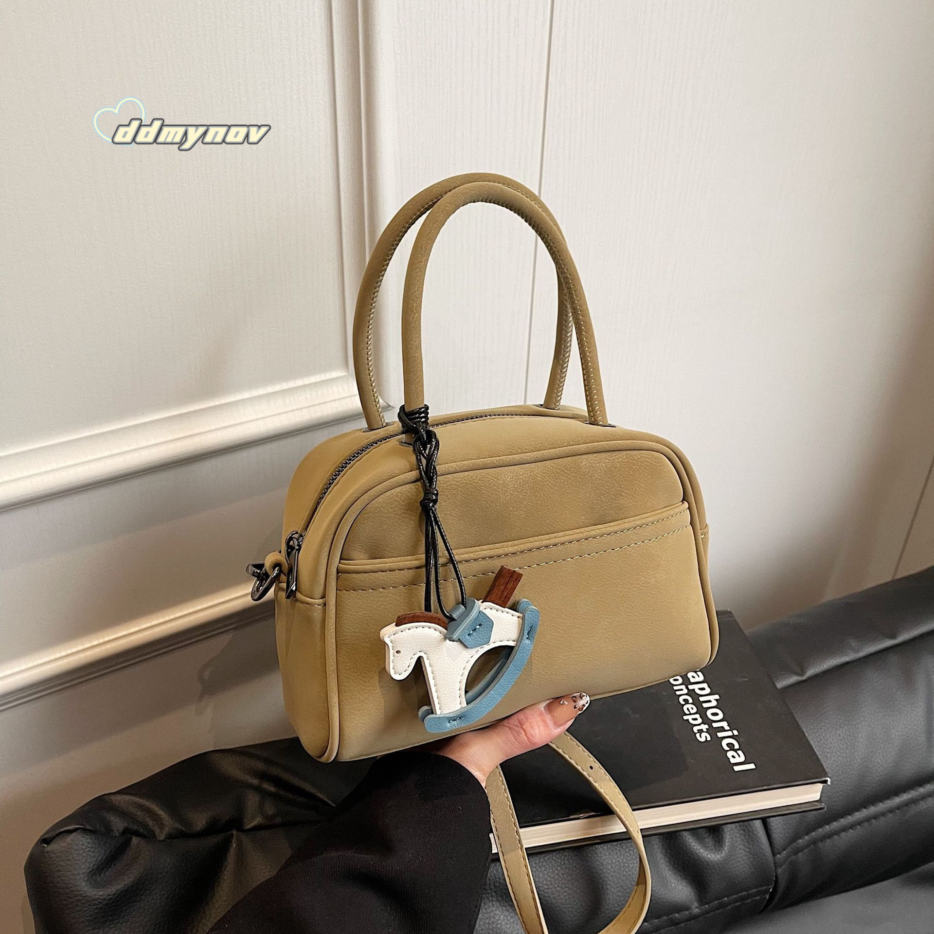 Minimalist High-End Niche Handbag Korean Style Trendy Fashion Casual Bags New Commuter Women's Shoulder Crossbody Bag ddmynov