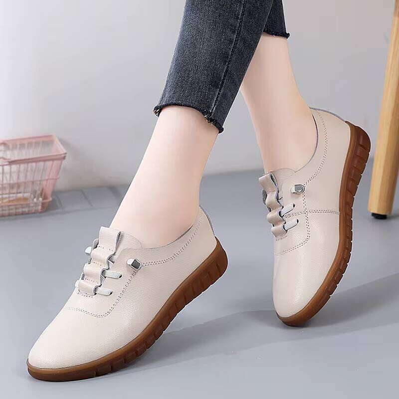 Hot Selling Women Breathable Casual Outdoor Loaders for Lady Large Size Comfortable Walking Shoes