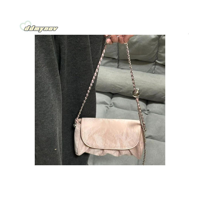 2024 New Chain Texture Crossbody for Women High-end Exquisite Phone Small Soft Leather Summer Cloud Bag ddmynov