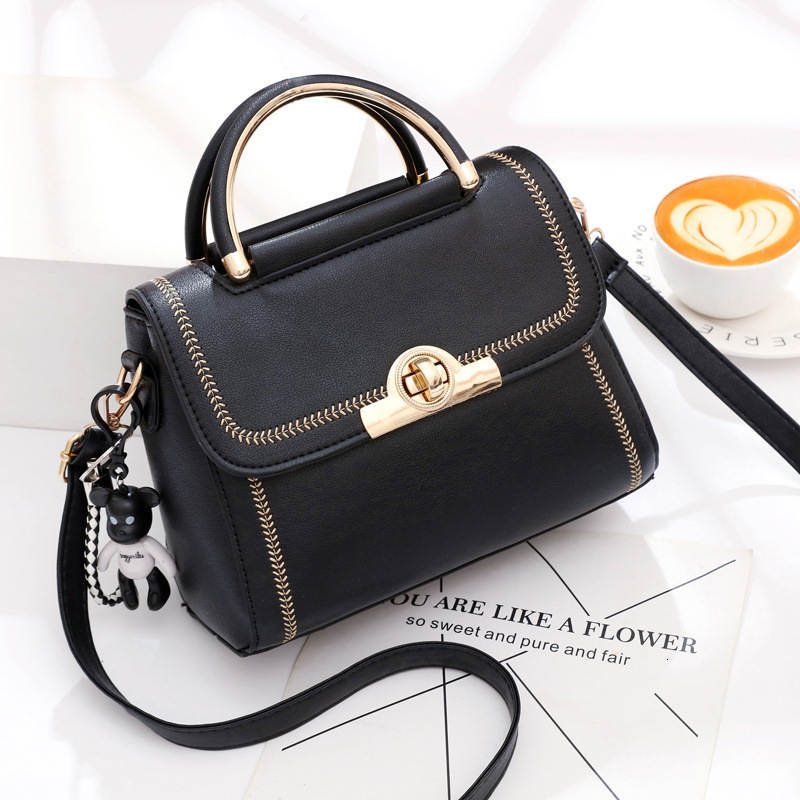 Free Shipping 2025 New Designer Bags Fashionable Luxury Wallets Trendy Color Blocked Women's Shoulder Bags High-quality High-end Handbag
