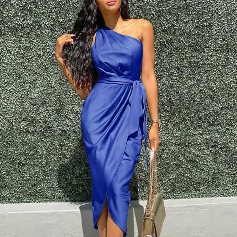 New dress for cross-border womens clothing wholesale in Europe and America irregular diagonal shoulder belt slim fit satin dress XJ250610