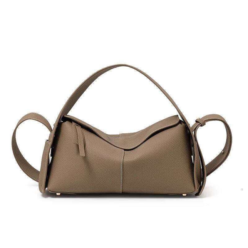 Leather pillow official website 2025 new commuter large capacity cross-body women's bag fashionable shoulder
