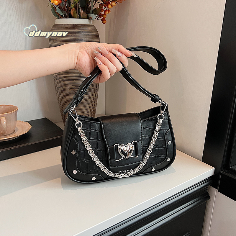 French Style Niche Chain Underarm for Women 2025 New Stone Pattern Small Square Fashion Single Shoulder Crossbody Baguette Bag ddmynov