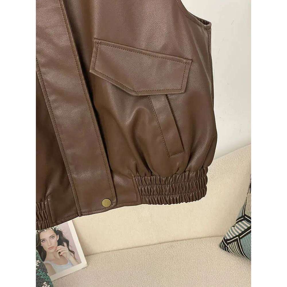 Leatherette Sleeveless New Fashion Vintage Black Vest Simple O-Neck Single Breasted Tank Faux Leather 2025 Spring Women