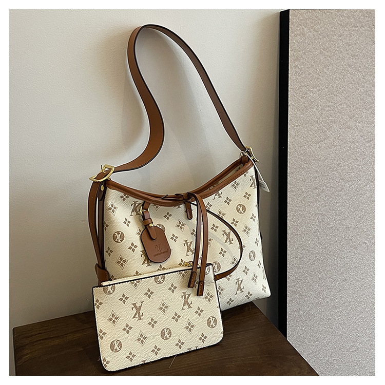 Free shipping 2025 designer Shoulder Bags womans ladies flap lady square handbag women crossbody Underarm Large capacity tote bag