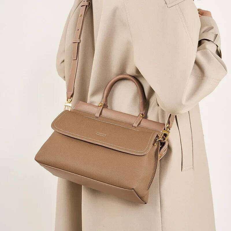 Women's Genuine Leather Crossbody Bags 2024 New Top Layer Cowhide Handbags Women Large Capacity Commute Message Bag