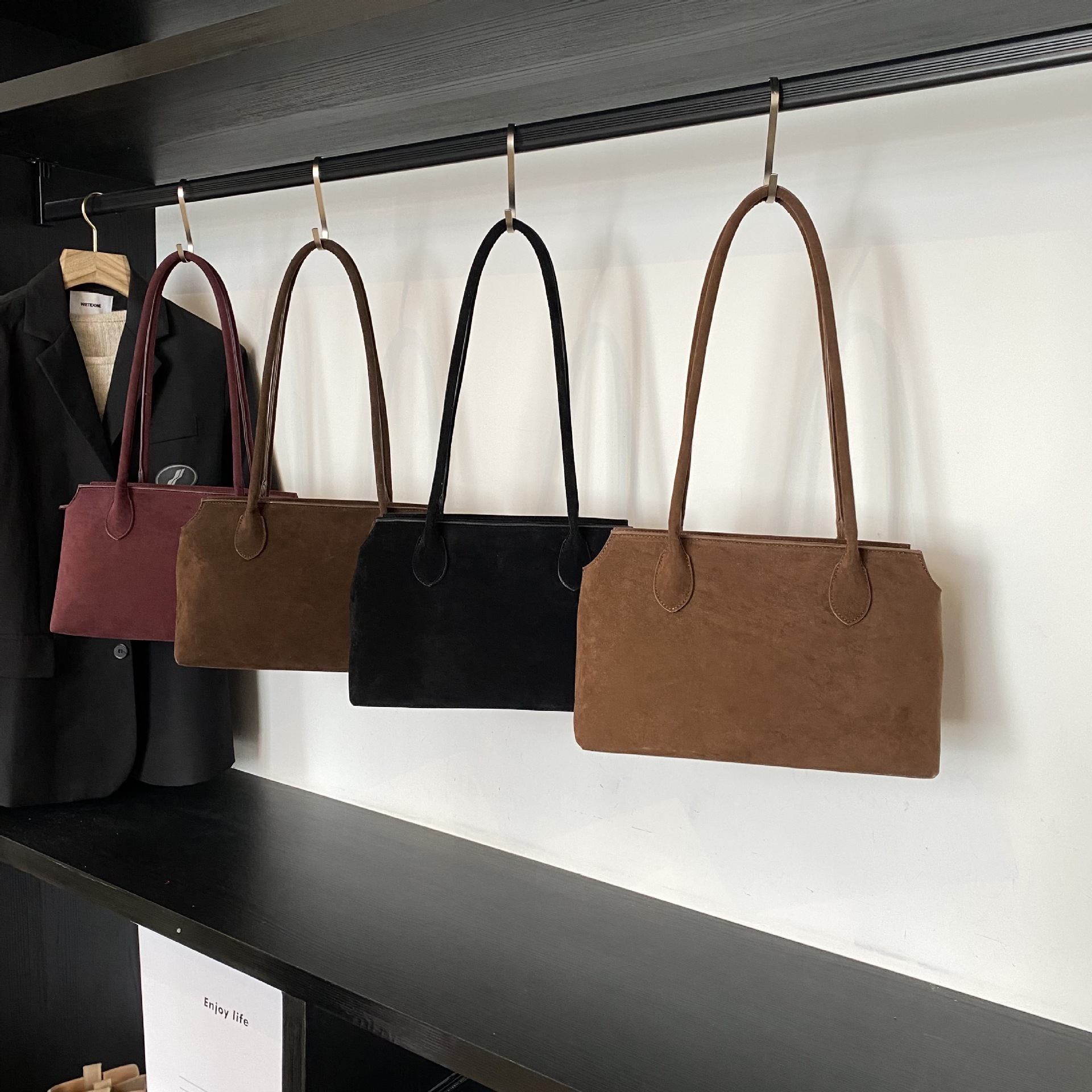 Free Shipping Women's Frosted Underarm Tote Bag Fashionable And Minimalist Designer Handbag Versatile Retro Shoulder Bag Shopping Bag