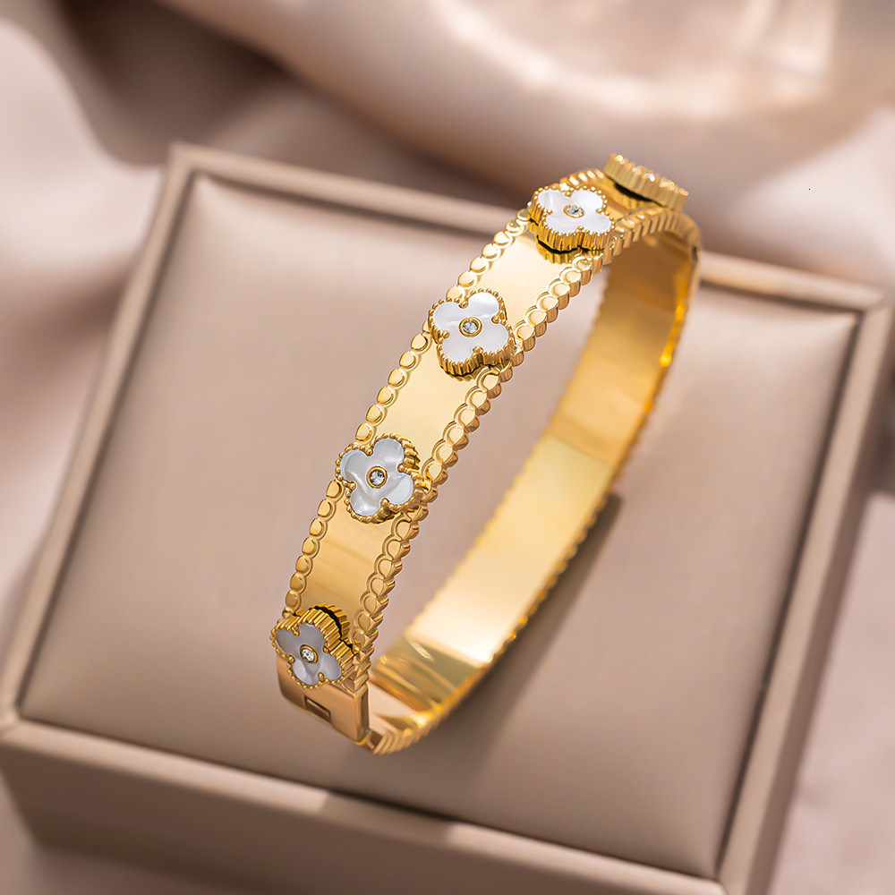 Fashion Four Leaf Clover Inlaid Blue Zircon Bracelet Golden Stainless Steel Bracelets Bangles Delicate Jewelry Gift for Women 250512