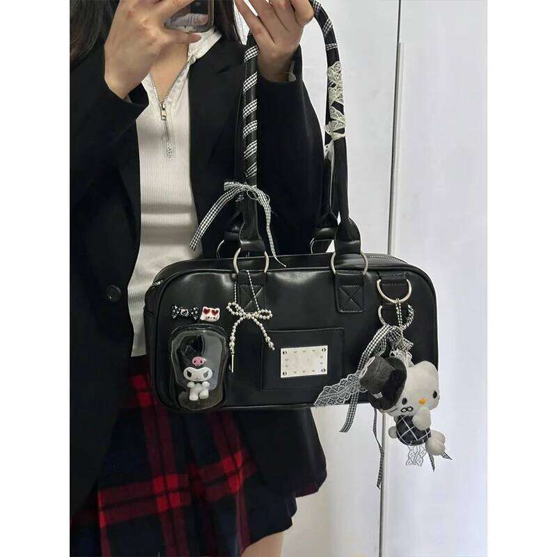 Japanese Casual Snacks Boston Shoulder Pain Two-Dimensional Commuting To Work Versatile Soft Girl Large-Capacity Bag