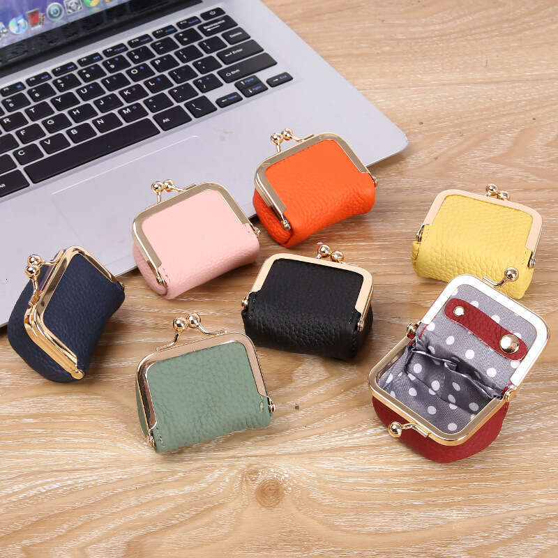 2025 New Genuine Leather Compact Jewelry Mini Ring Necklace Earrings Clasp Bag Simple Storage Coin Purse