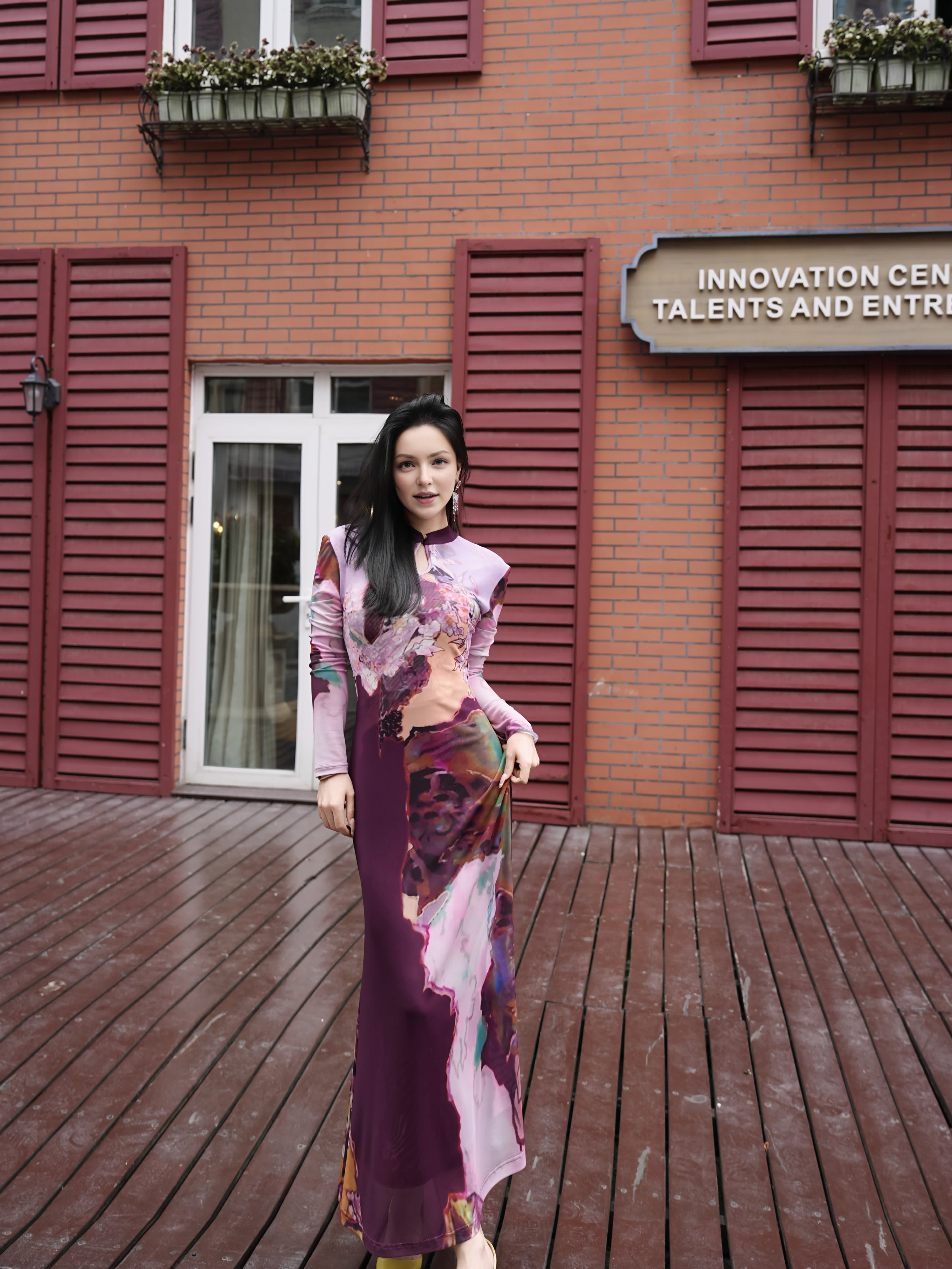 HZHJ original designer style red purple ink shadow dress, French slimming, high-end western-style, light luxury