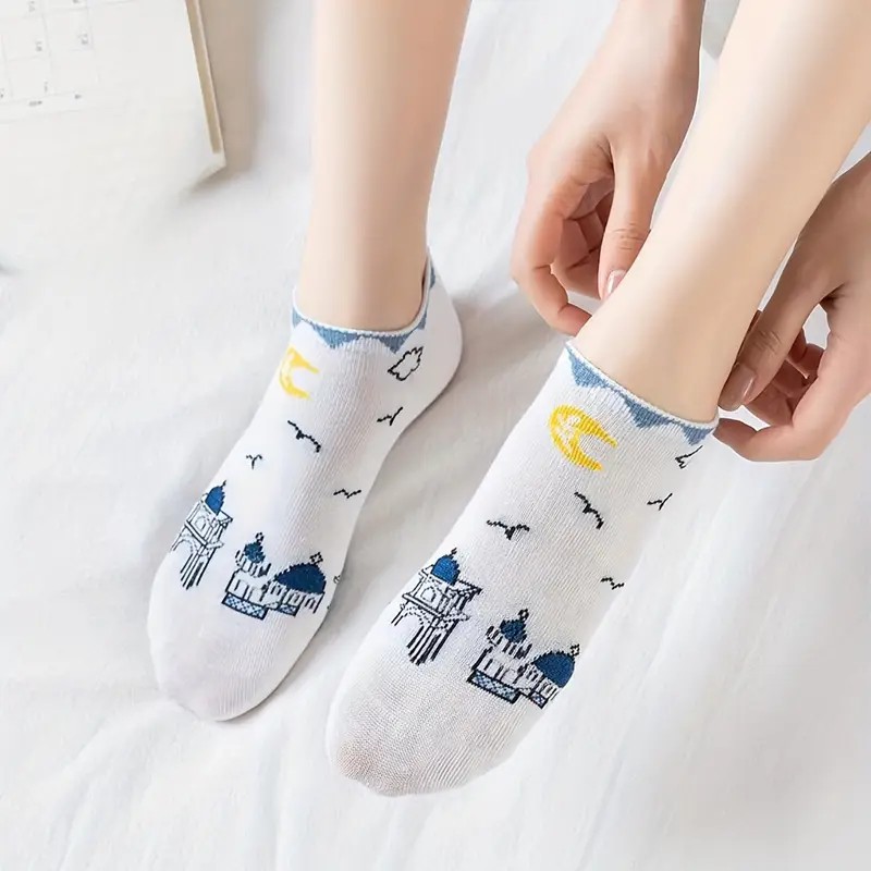 Blue Low-Cut Cartoon Non-Slip Boat Socks for Women - Casual & Cute Spring/Summer Footwear