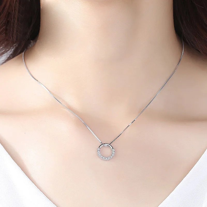 Fashion 925 Sterling Silver Jewelry Round Zircon Pendants Necklace Fine Semi Rhinestone Circle Clavicle Chain Choker 250609