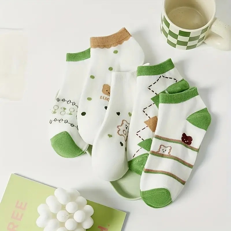 Soft Japanese Cartoon Geometric Low-Cut Boat Socks - Breathable Fabric Green Accents