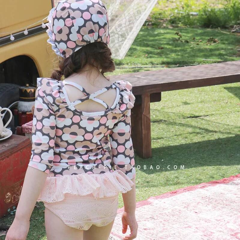 Korean Long Sleeved Sunscreen Swimsuit for Girls Cute Baby Split Swimwear Bikini Beach Bathing Suit Swimming Clothes