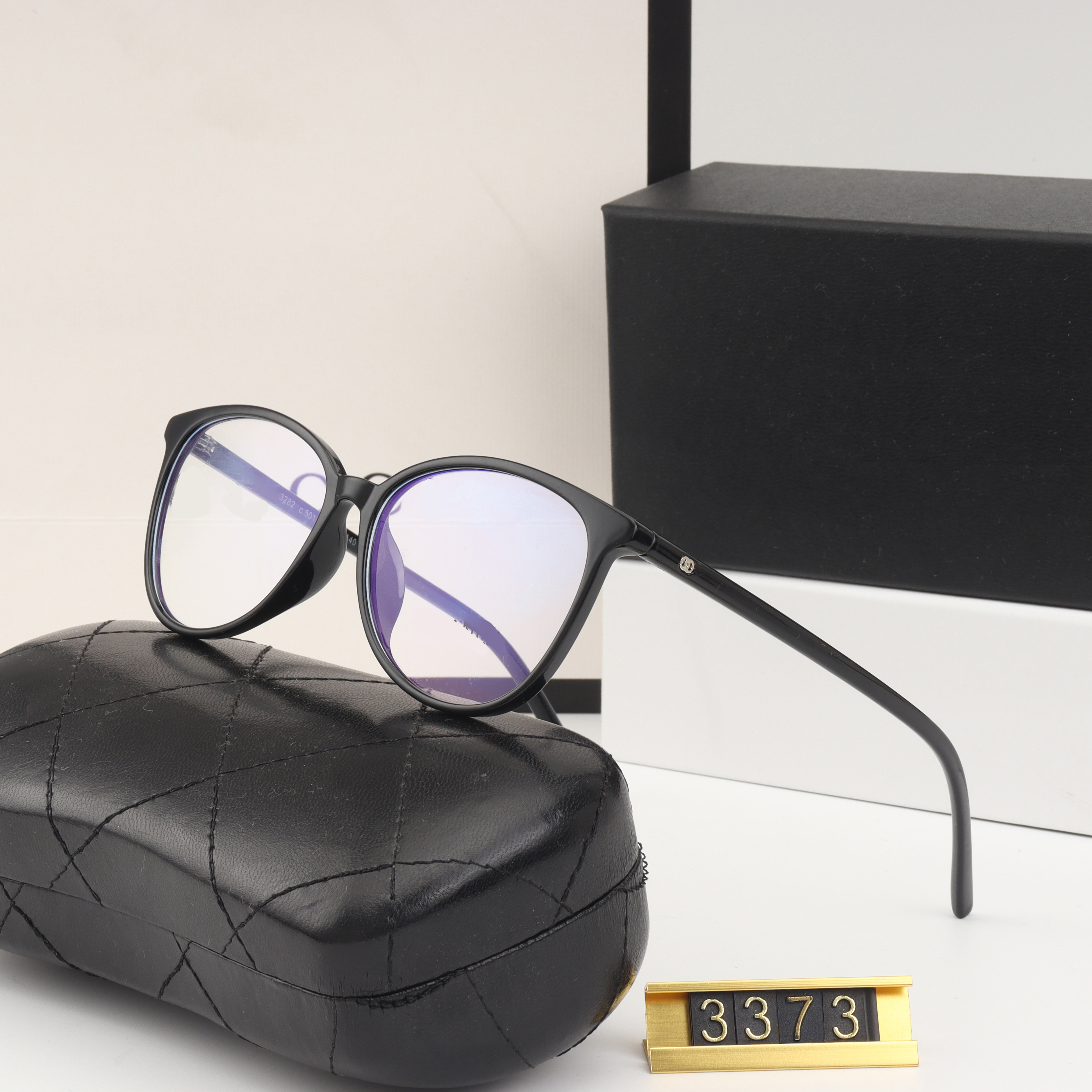 Hot Designer For Women Oval Monogram High Quality Sunglasses Shopping Travel Party Clothing Matching