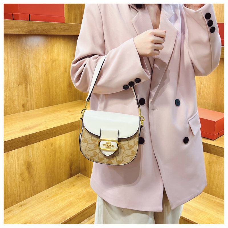 Free shipping 2025 designer women's luxury French fashion retro single shoulder handbag crossbody bag brown white