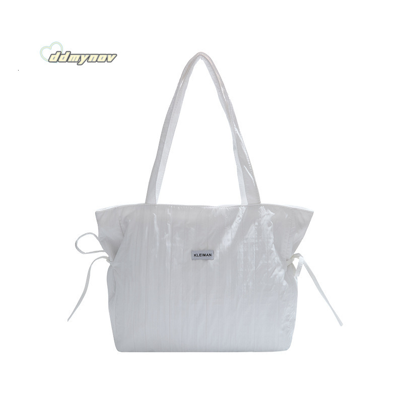New 2025 Korean Fashion Large Capacity Tote Casual Versatile Portable Drawstring Shoulder Bag Ins Trend ddmynov