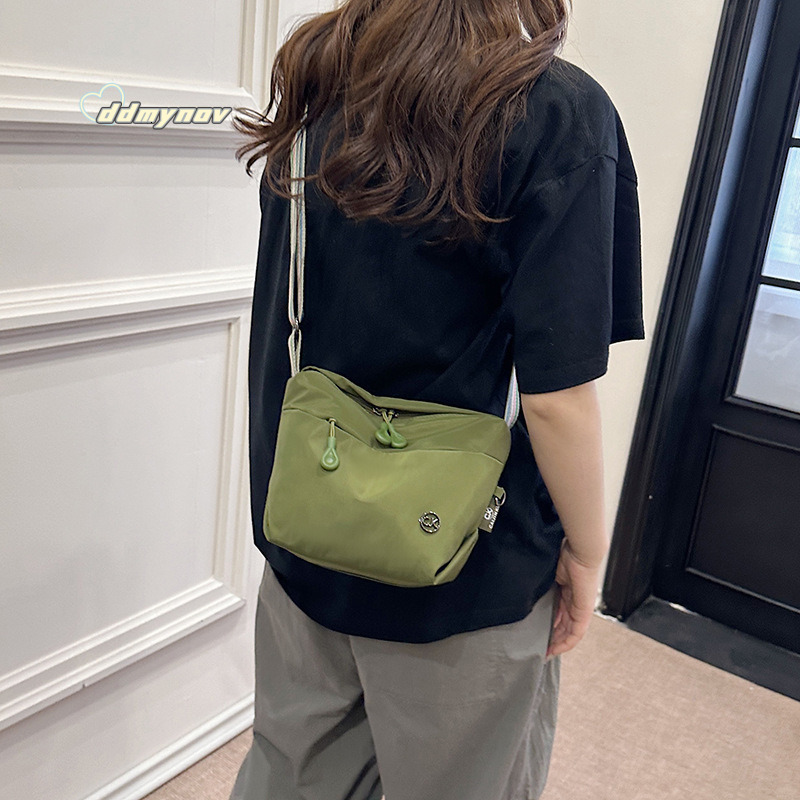 Korean Style Trendy Artistic Simple Shoulder 2024 New Lightweight Waterproof Nylon Women's Casual Crossbody Bag ddmynov
