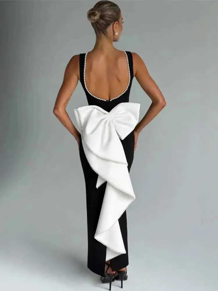 Mozision Elegant Pearl Bow Backless Sexy Maxi Dress Women Gown Fashion Sleeveless High Waist A-line Club Party Long Dress XJ250610