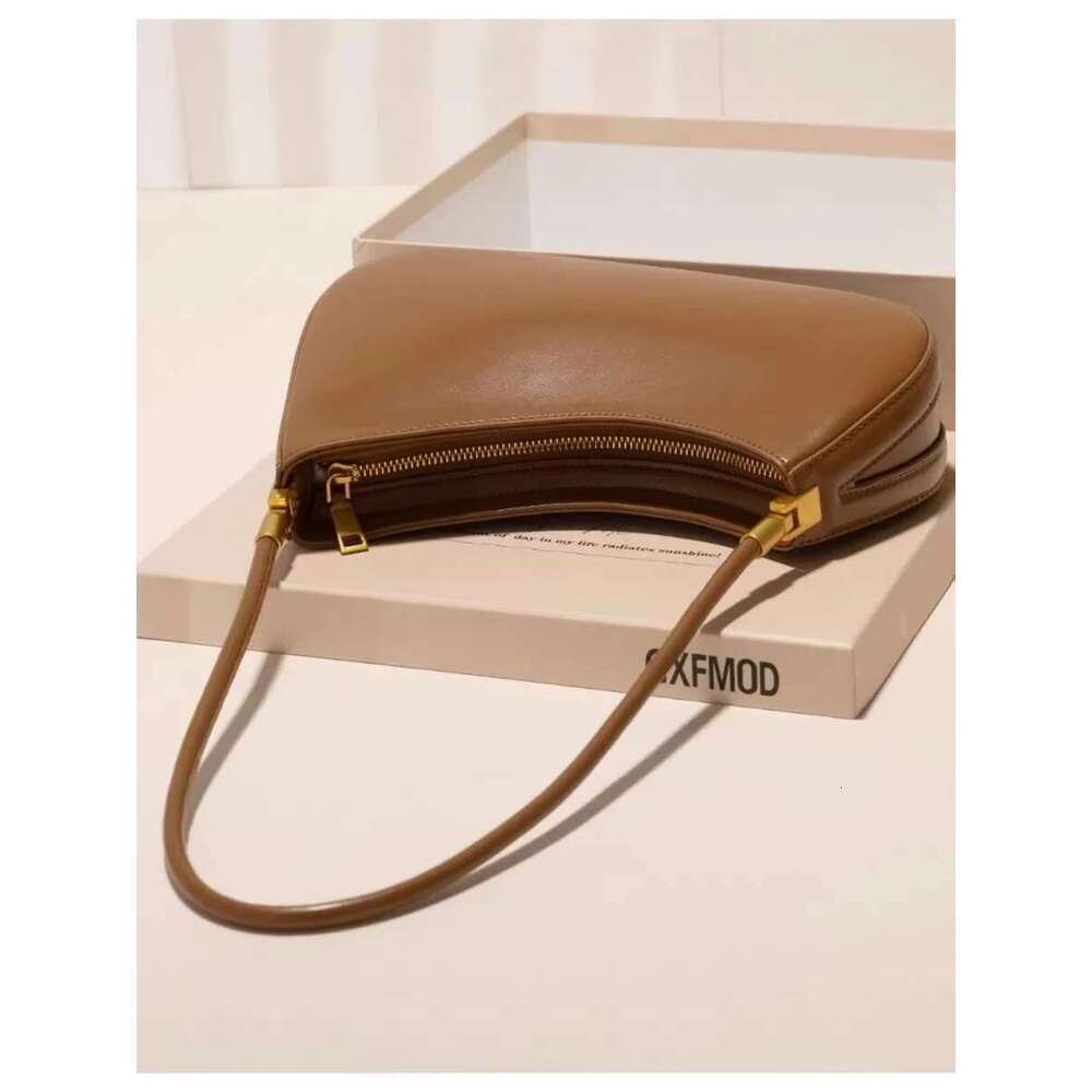2024 New Classic Vintage women's handbag Designer High quality leather Women's Banquet Clutch underarm bag