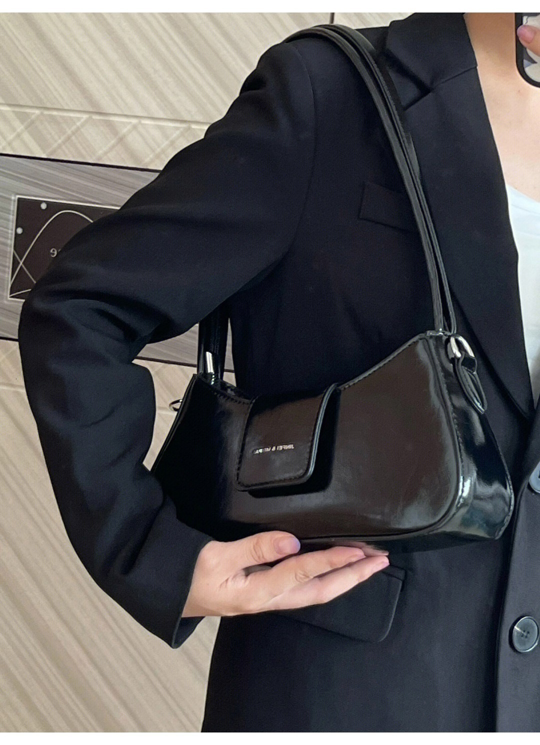 Free Shipping New Designer Bag For 2025 French Style High-end Handbag Niche Underarm Bag Fashion Commuter Versatile Luxury Wallet Shoulder Crossbody