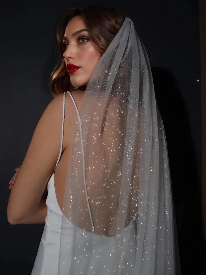 Long Sparkling Bridal Veil Shine Wedding Veil in Golden Hues with Sequins Cathedral Length Golden Veils with Comb V101 250610