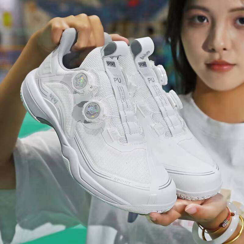 High Quality Couple Badminton Sneakers Anti-slip Table Tennis with Carbon Plate Running Shoes