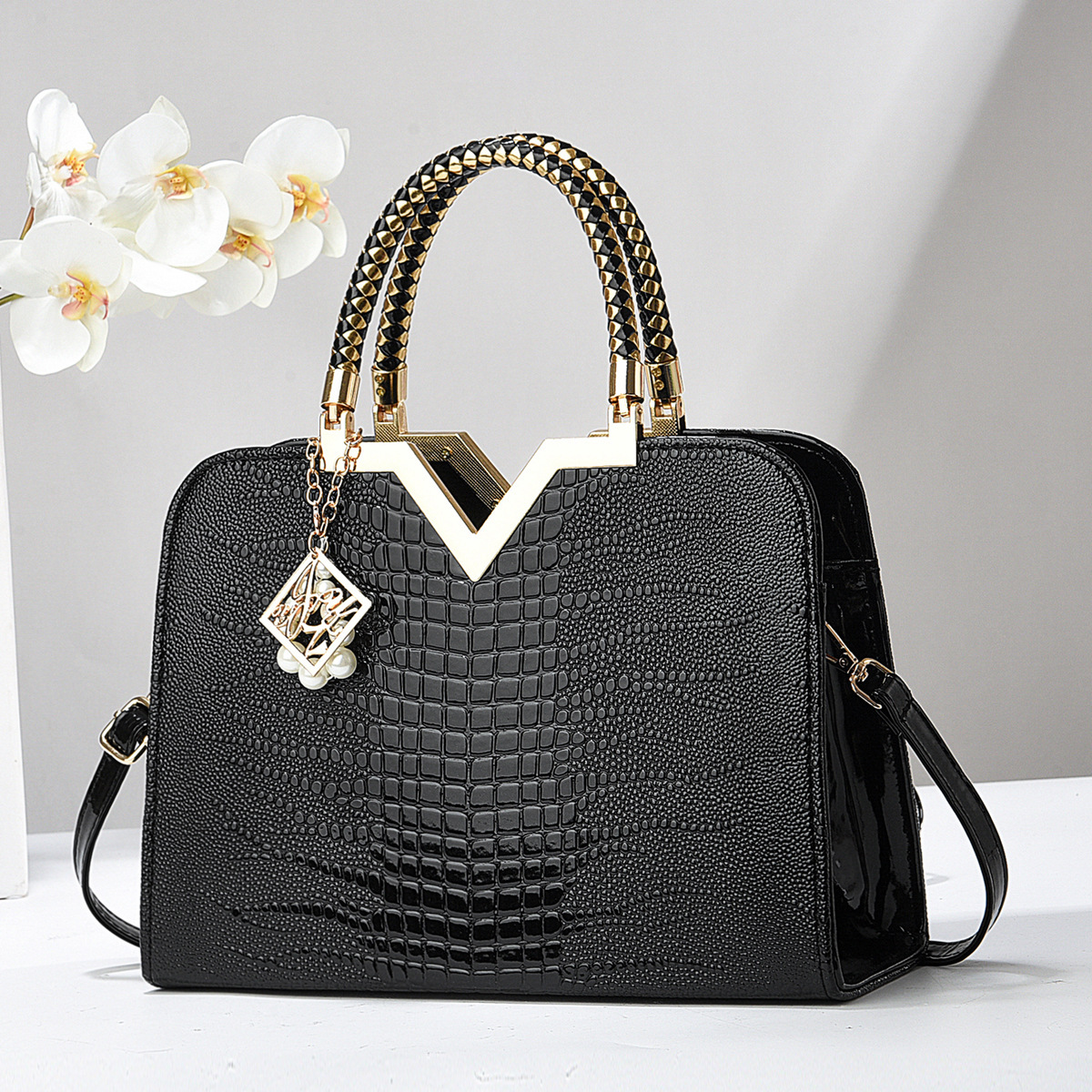 Free Shipping 2025 New Designer Bag Large Capacity Luxury Wallet Crocodile Pattern Handbag Fashion Women's Bag Handheld Elegant Multi Functional 