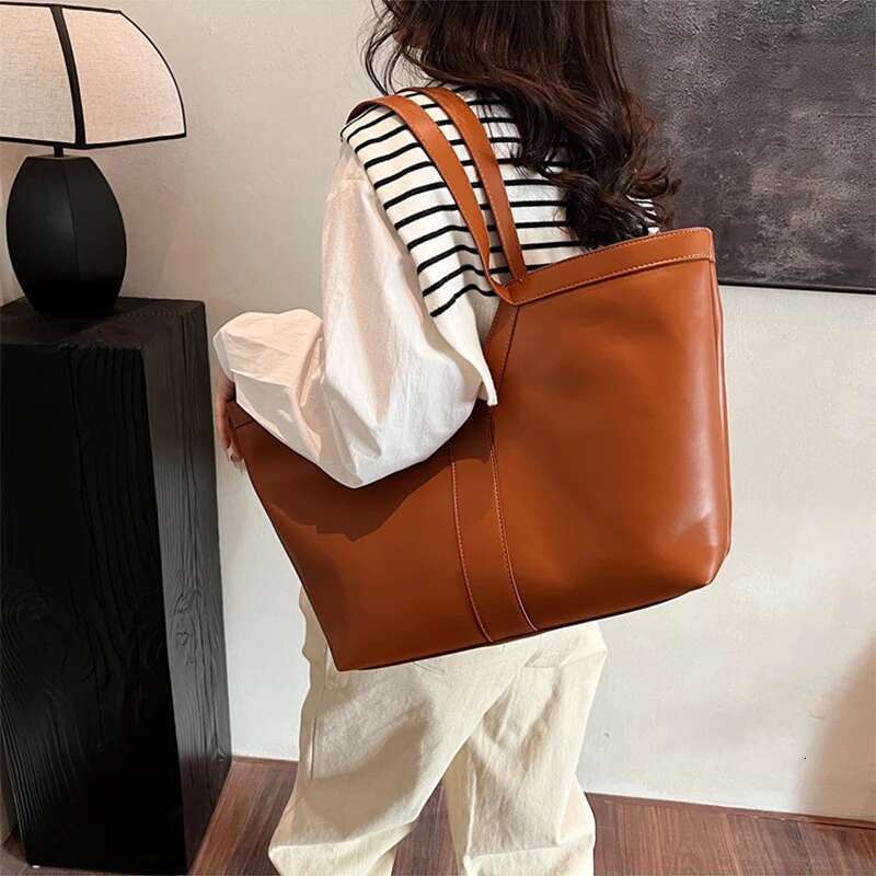 Soft Y Letter Women Shoulder New Genuine Leather Fashion Large Capacity Tote High-End Casual Commuting Brand Bag