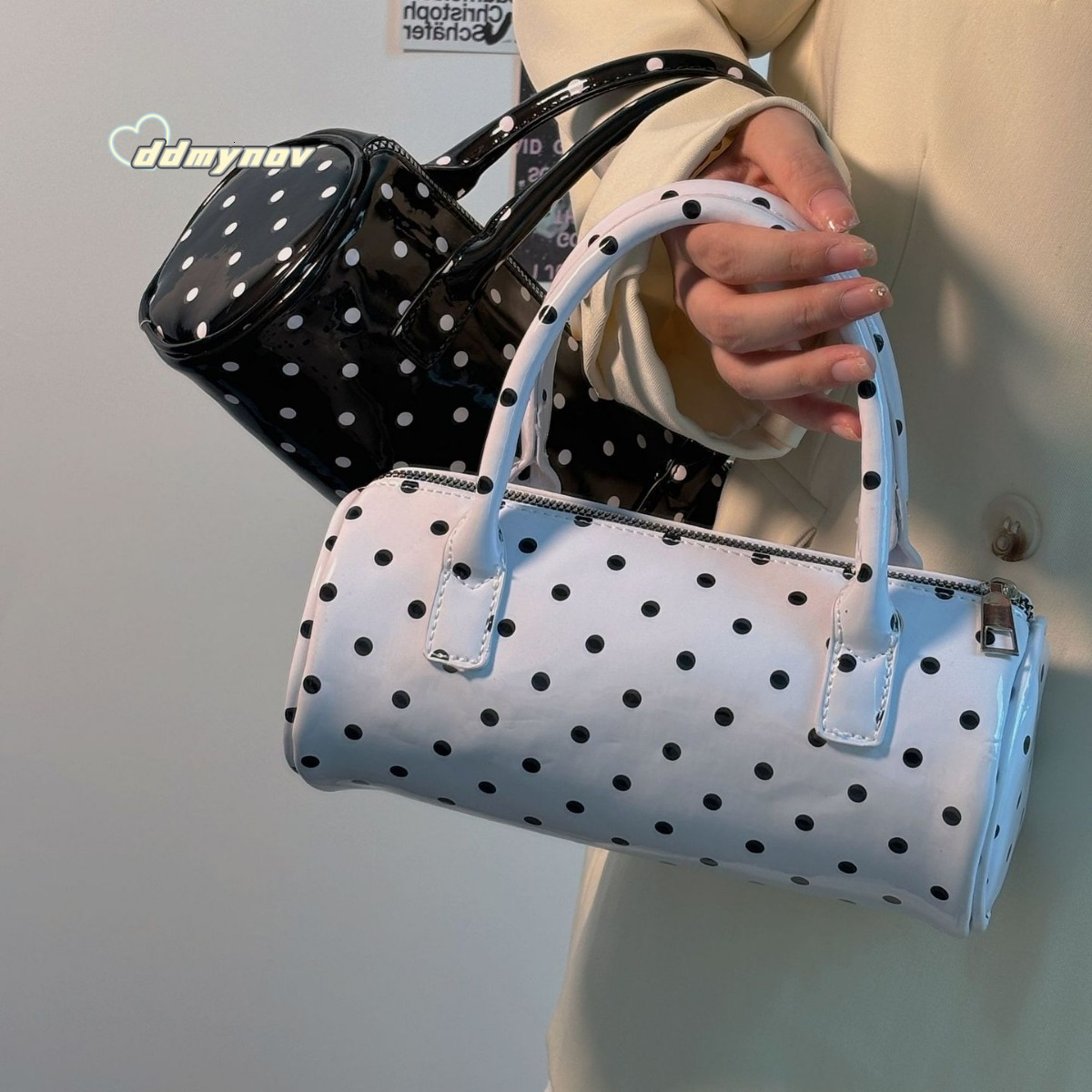 Niche Polka Dot Cake Women's Handbag 2024 New High-Value Commuter Shoulder Fashion Versatile Crossbody Bag ddmynov