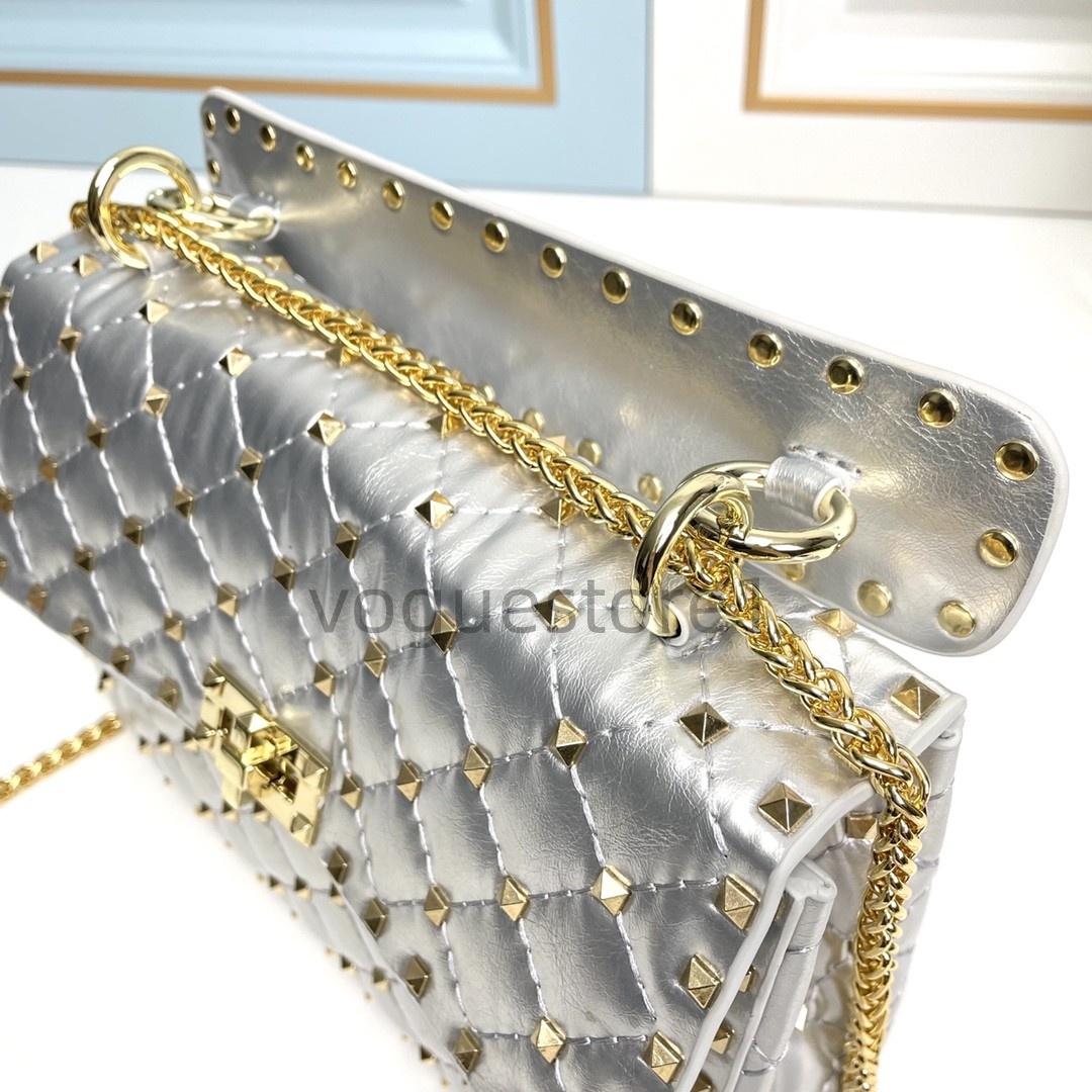 2025 Rockstud Design Rivet Crossbody Chain Flap Casual Versatile Lock Shoulder Export New Designer Brand Bag