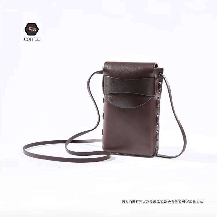 Stylish Gurovi Leather Purse - Sleek Compact Wallet & Protective Case Combo