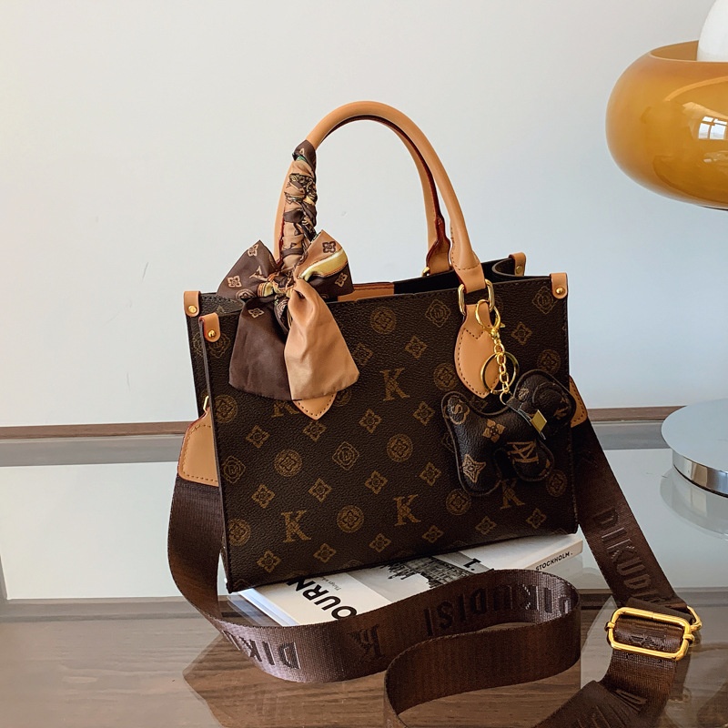 Free Shipping 2025 Designer Women's Luxury New Printed Small Bag Old Flower Light Luxury Korean Style Shoulder Bag