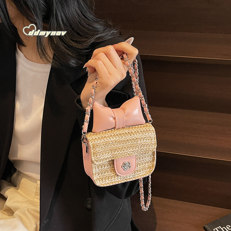 Korean Mini Textured Small 2025 New Fashion Stylish Chain Crossbody Bag Spring Summer Niche Bowknot ddmynov