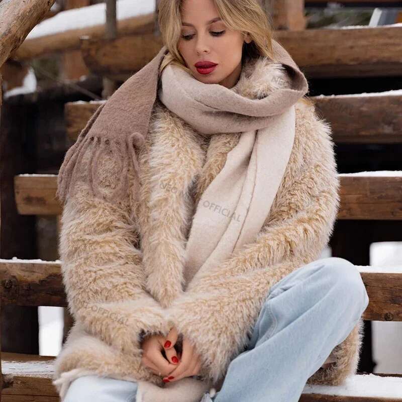 Neo Mint Winter 2024 Exclusive Lapel Collar Long Teddy Jacket Coat Women Chic Brand Fashion Cozy Padded Faux Fur Coats Outerwear