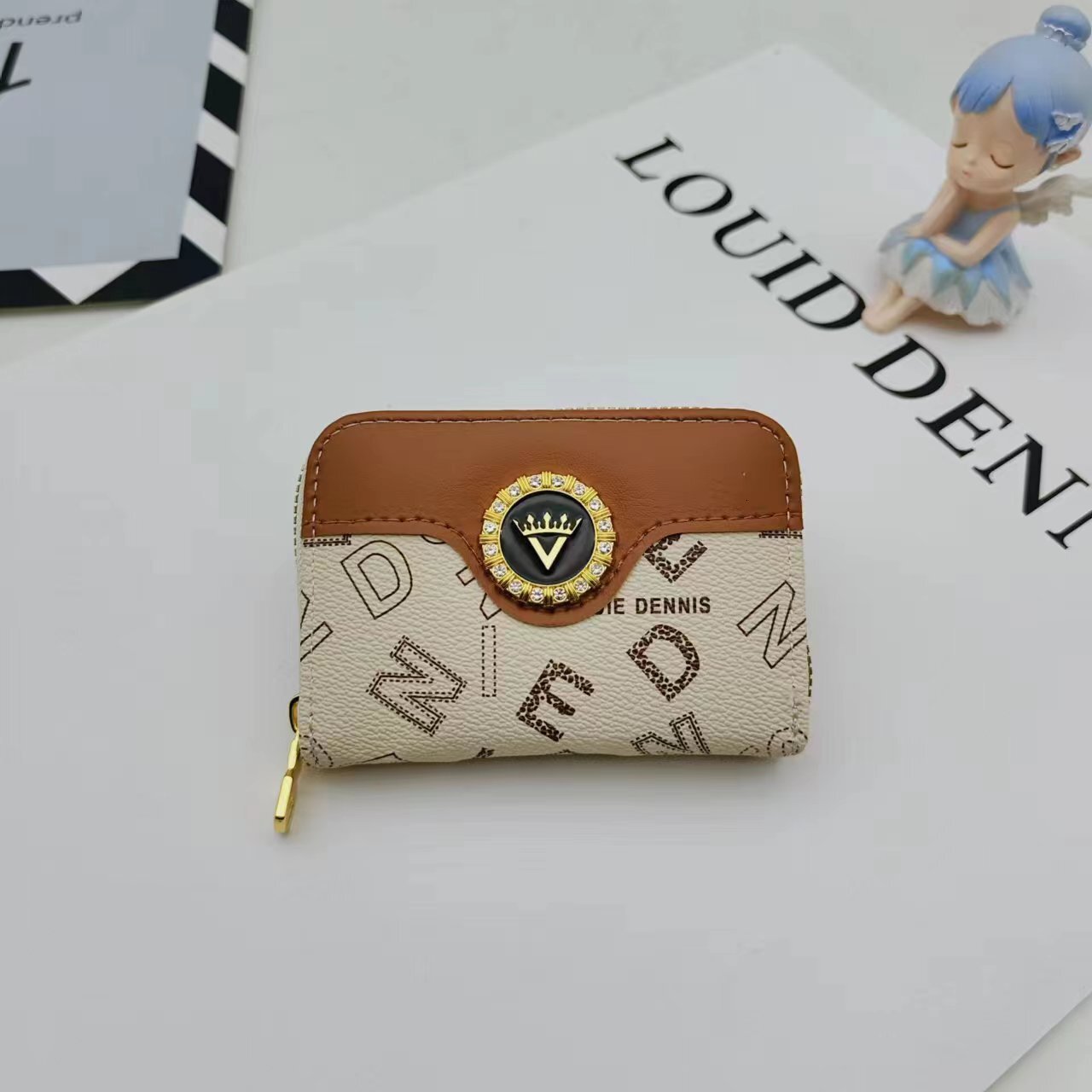 Free Shipping 2025 New Designer Bag Exquisite High-end Multi Card Slot Card Bag Short Compact Coin Bag Trendy High-quality Women's Wallet