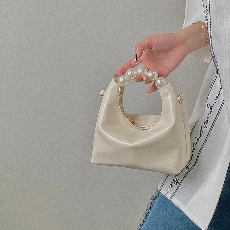 Pearl Handle Women Small Clutch Handbags Fashion Chain Female Shoulder Messenger Bag Solid Color Ladies Hobos Tote Purse Bag 250606