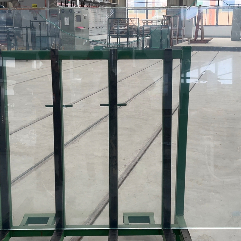Super Safe Electrically Operated Dimming Glass Offering Optimal Clarity & Privacy Features