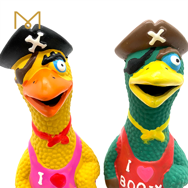 Squeaky Rubber Chewy Dog Toy Durable Dogs Play Natural Soft Squeaky Soft Rubber Pet Chew Pirate Chicken Wholesale Latex Dog Toys 4pcs/Pack